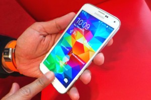 Samsung Galaxy S5 сканер отпечатков пальцев